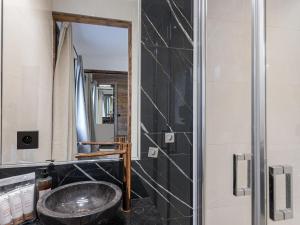 Appartement Rénové, 3 Chambres, Balcon ensoleillé, Proche Centre et Remontées Mécaniques à Megève - FR-1-569-26