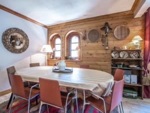 Appartements Appartement Val-d'Isere, 5 pieces, 8 personnes - FR-1-694-106 : photos des chambres