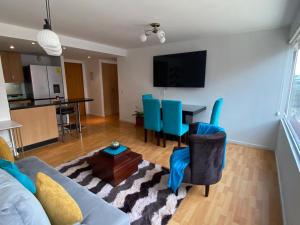 Rep del Salvador, Quito 1-bedroom condo with parking and Netflix