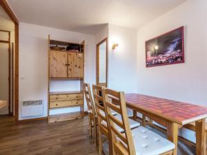 Appartement cosy avec wifi et parking - Pied des pistes, proche village enfants - FR-1-694-140