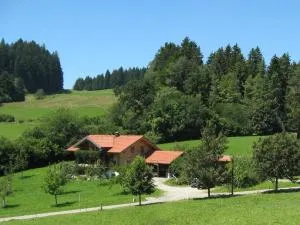 Urlaubshof Bechteler - Hellengerst