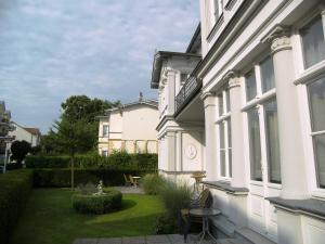 Villa Baroni - 200m vom Ostseestrand entfernt, WLAN