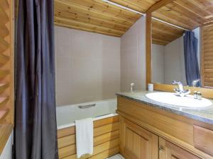 Appartements Appartement Val-d-Isere, 5 pieces, 12 personnes - FR-1-694-169 : photos des chambres