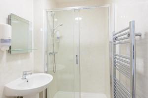 Standard Single Room room in Daish's Blackpool Hotel