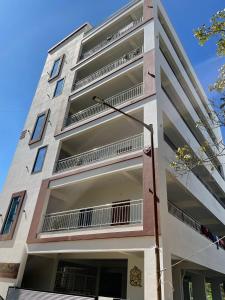 SAGAR NIWAS-1BHK and 2BHK short stay flats - NH HCL EC Bommasandra