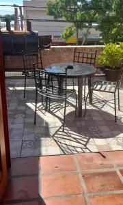 Departamento céntrico en San Martín, amplio, con aire acondicionado y cochera privada