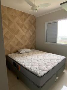 Lindo Apto Pé na areia Frente para Mar