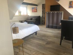 B&B / Chambres d'hotes Aux Portes des Lacs : photos des chambres