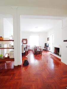 Appartamento per 5, Metro B Bologna, terrazzo, Wi-Fi