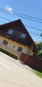 Casa Roland - Sărăţeni