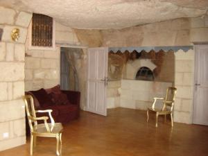 Hotels Logis Demeure de la Vignole : photos des chambres