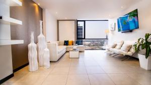 Suite 1403 Bellini 1, Puerto Santa Ana, Guayaquil