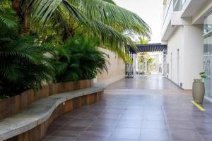 Cerca al Hotel Americas Ctgna Spiaggia Morros Piscina playa