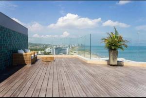 Cerca al Hotel Americas Ctgna Spiaggia Morros Piscina playa