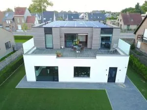 Ruim en zonnig appartement met groot terras - 奥登布尔格