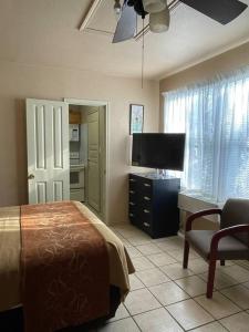 SMALLER PIECE OF HEAVEN StudioSeparate