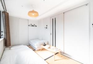 Ustay Nippori