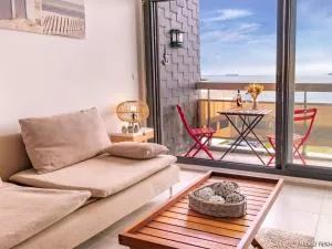 Appartement T3 avec Terrasse à 30m des Commerces et Plage à Ploemeur - FR-1-349-72 - Lomener