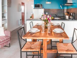 Appartement T3 avec Terrasse à 30m des Commerces et Plage à Ploemeur - FR-1-349-72