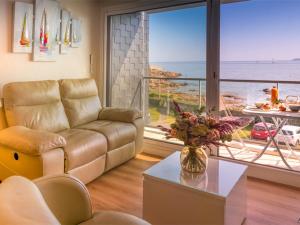 Appartements Ploemeur - Appartement 3 pieces avec balcon, ascenseur et WIFI pres de la plage - FR-1-349-90 : photos des chambres