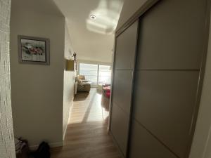 Appartements Ploemeur - Appartement 3 pieces avec balcon, ascenseur et WIFI pres de la plage - FR-1-349-90 : photos des chambres