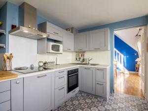 Appartements Duplex 5 pieces avec balcon a 30m de la plage - 7 couchages, acceptant animaux, wifi et parking - FR-1-349-114 : photos des chambres