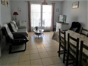 Maisons de vacances Maison L'Aiguillon-sur-Mer, 3 pieces, 5 personnes - FR-1-476-84 : photos des chambres