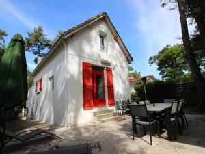 Maisons de vacances Maison Saint-Brevin-les-Pins, 5 pieces, 10 personnes - FR-1-364-86 : photos des chambres