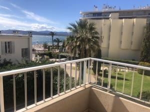 Studio climatisé pour 2, proche plage et commerces, animaux admis, WiFi, parking - FR-1-466A-20