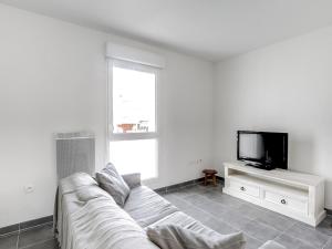 Biscarrosse Plage - T2 avec Parking, Balcon et 4 Couchages - FR-1-521-92