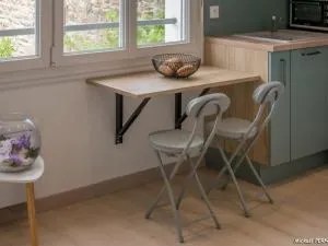 Studio rénové à Port-Louis, proche plage et centre, jardin commun, 2 couchages, WiFi inclus - FR-1-349-143 - 庞盖