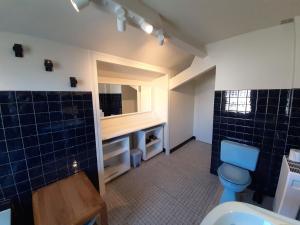 Maisons de vacances Maison 3* a Hendaye, proche plage et commerces, jardin prive, parfait pour familles et amis - FR-1-239-492 : photos des chambres