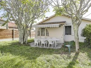 Maison de charme 3 ch. à 350m de la plage - jardin, BBQ, animaux admis, idéale pour 6 pers. - FR-1-521-111
