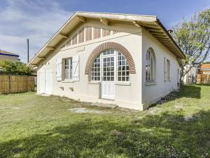 Maison de charme 3 ch. à 350m de la plage - jardin, BBQ, animaux admis, idéale pour 6 pers. - FR-1-521-111