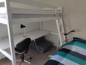 Appartements Appartement Moderne Centre-Ville Biscarrosse - Plage a Proximite - 4 Pers - WiFi et Parking Inclus - FR-1-319-443 : photos des chambres