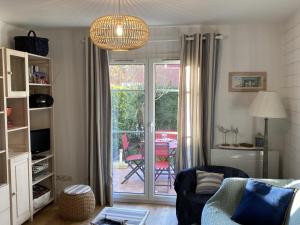 Appartements Charmant Cottage avec Jardin a Deux Pas du Port - Dives-sur-Mer - FR-1-487-279 : photos des chambres