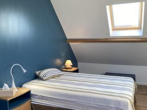 Appartements Charmant Cottage avec Jardin a Deux Pas du Port - Dives-sur-Mer - FR-1-487-279 : photos des chambres