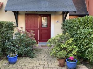 Appartements Charmant Cottage avec Jardin a Deux Pas du Port - Dives-sur-Mer - FR-1-487-279 : photos des chambres