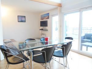 Appartements Appartement Dives-sur-Mer, 4 pieces, 8 personnes - FR-1-487-178 : photos des chambres