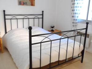 Appartement T2 avec Jardin, Proche Centre et Plage de Cabourg, Parking Inclus - FR-1-487-295