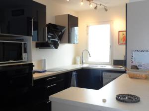 Cabourg : Appartement moderne 45 pièces, accès plage, 8 pers, jardin et terrasse, parking, WIFI - FR-1-487-304