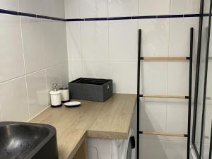 Charmant 2 pièces avec parking et ascenseur, proche centre-ville de Cabourg - FR-1-487-323