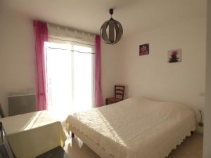 Villas Villa Saint-Hilaire-de-Riez, 5 pieces, 8 personnes - FR-1-428-120 : photos des chambres