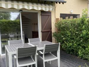 Appartements Charmant Cottage 2P avec Jardin et WIFI, a 2 Pas de la Plage de Cabourg - FR-1-487-285 : Appartement (4 Adultes)