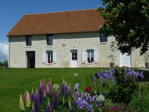 Gîte Le Pin-la-Garenne, 4 pièces, 9 personnes - FR-1-497-165