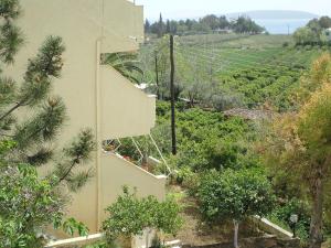 Christina Apartments