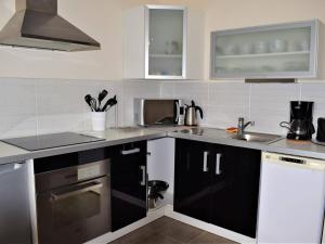 Appartement 3* avec ascenseur, balcon et parking privé à Trégastel - FR-1-368-11