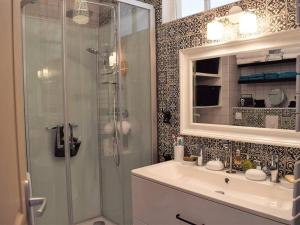 Appartement rénové à Trégastel avec vue sur mer et parking - FR-1-368-117