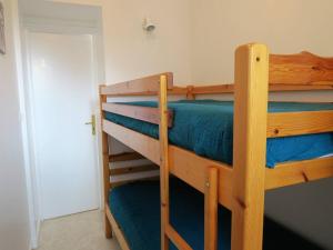 Appartement 2ch, vue mer, plage à 200m, parking, Trégastel - FR-1-368-131