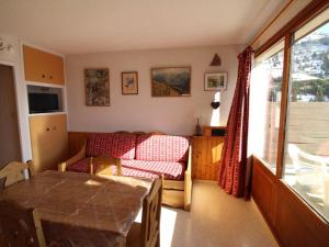 Studio cabine 4 pers, 300m des pistes, balcon, parking, animaux ok - Auris en Oisans - FR-1-297-25